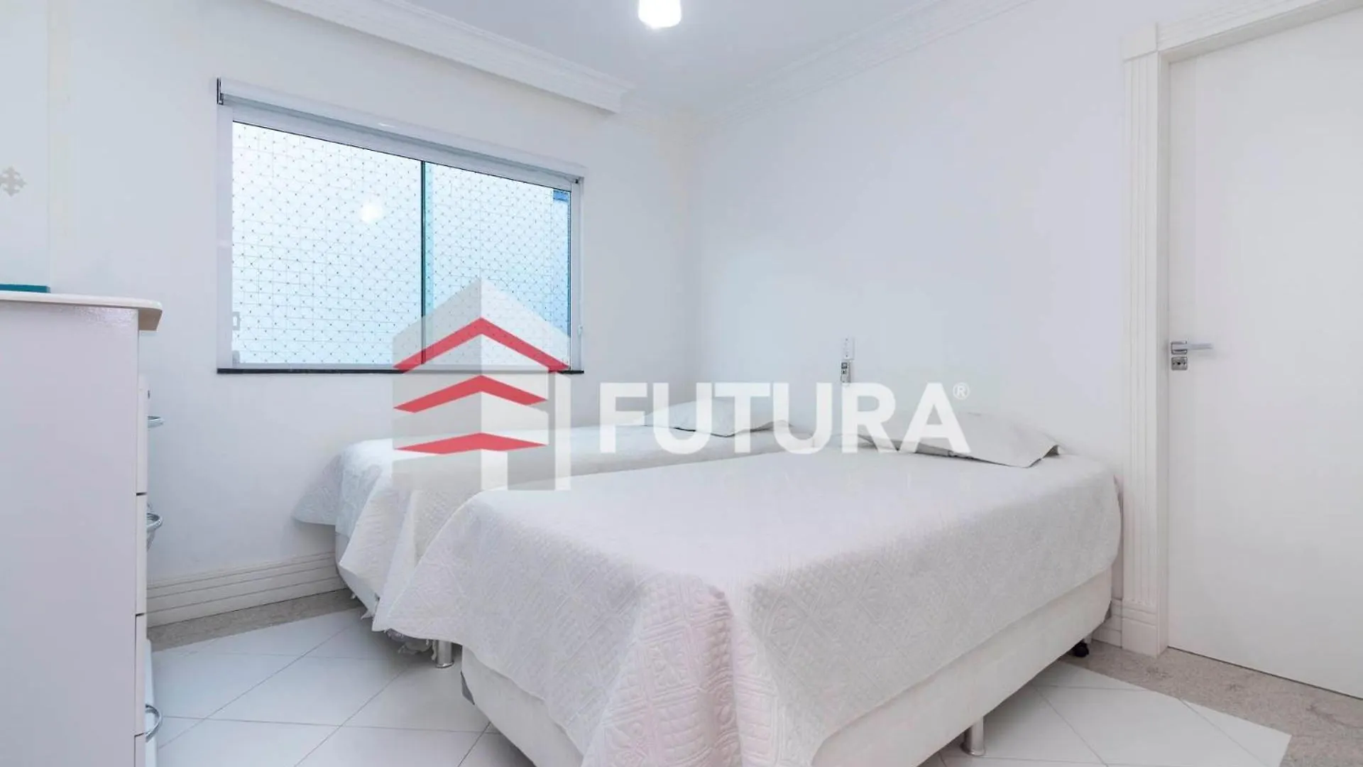 Cobertura Duplex Com Vista Do Mar Na Praia Da Lagoinha Bombinhas