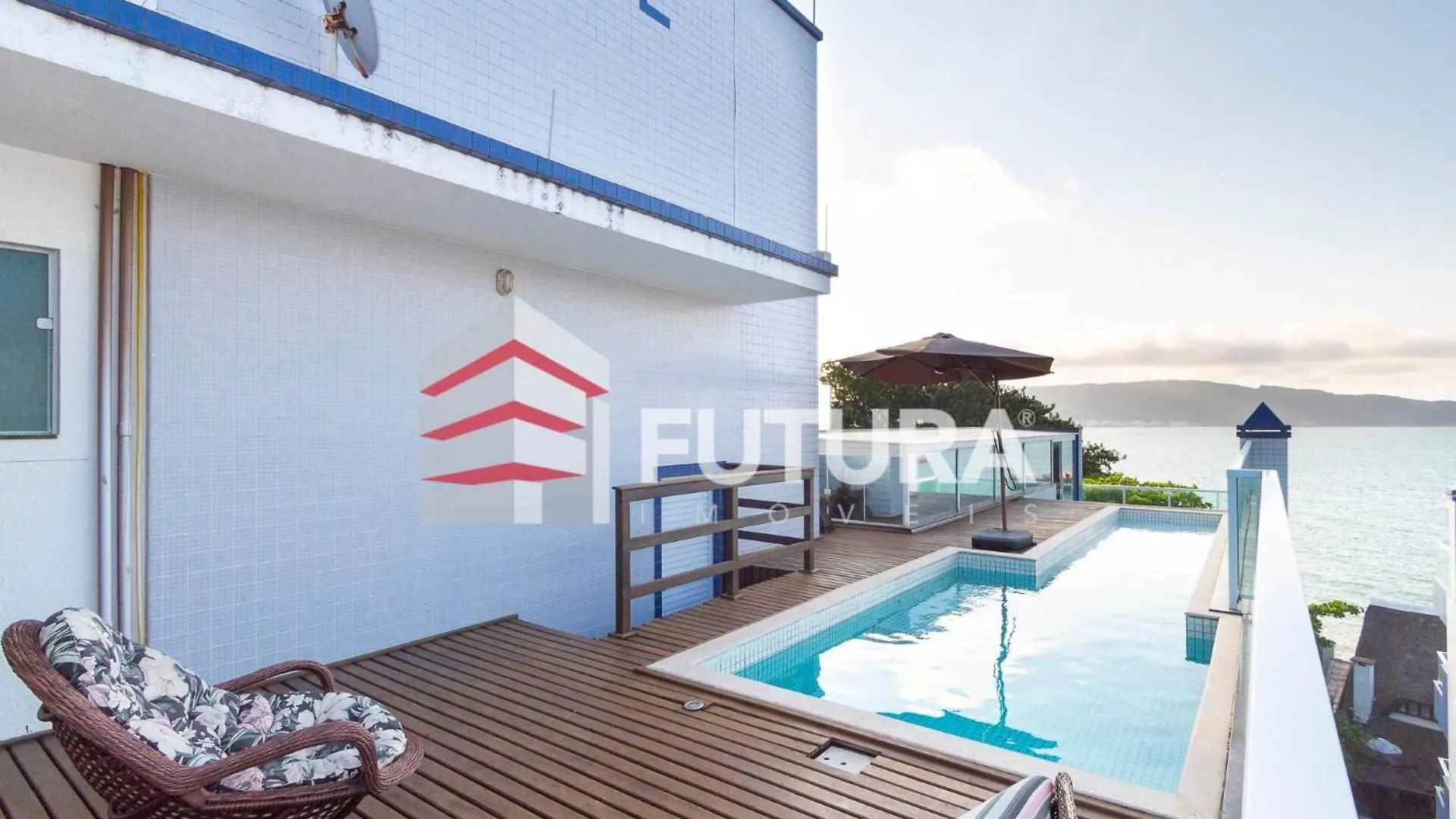 Cobertura Duplex Com Vista Do Mar Na Praia Da Lagoinha Bombinhas